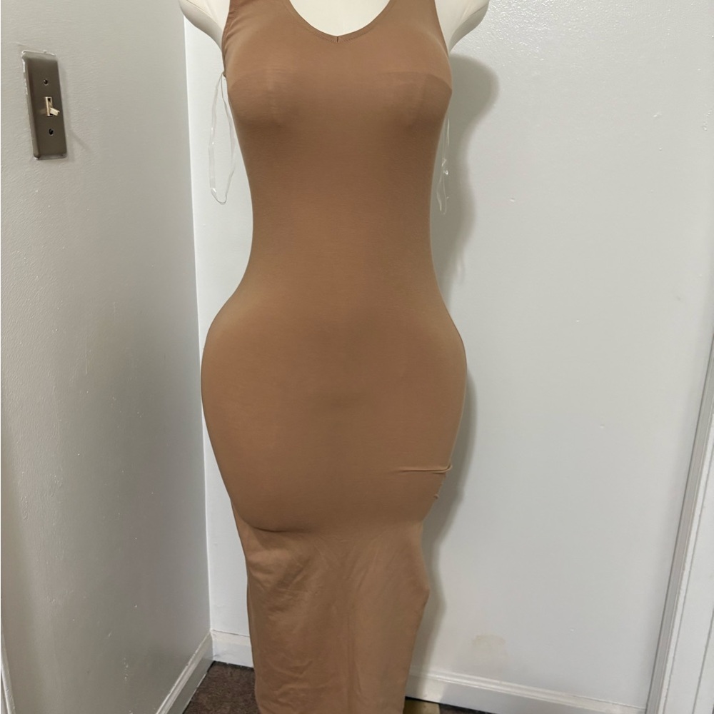 Sleek Sleeveless Maxi Dress in Tan NWOT